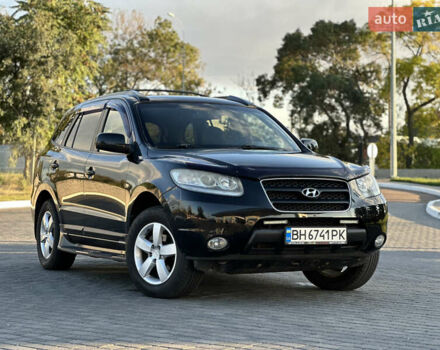 Чорний Хендай Санта Фе, об'ємом двигуна 2.7 л та пробігом 197 тис. км за 10000 $, фото 1 на Automoto.ua