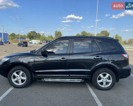 Черный Хендай Санта Фе, объемом двигателя 2.66 л и пробегом 327 тыс. км за 8200 $, фото 2 на Automoto.ua