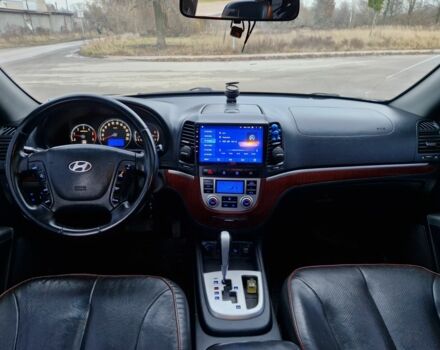 Черный Хендай Санта Фе, объемом двигателя 0 л и пробегом 217 тыс. км за 9300 $, фото 23 на Automoto.ua