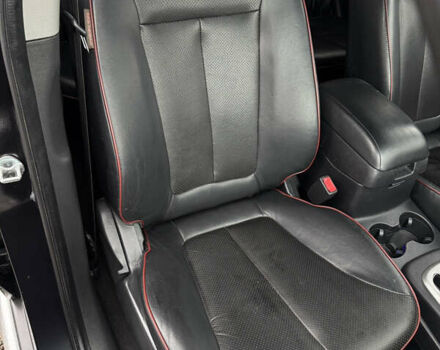 Чорний Хендай Санта Фе, об'ємом двигуна 2.2 л та пробігом 180 тис. км за 9800 $, фото 35 на Automoto.ua