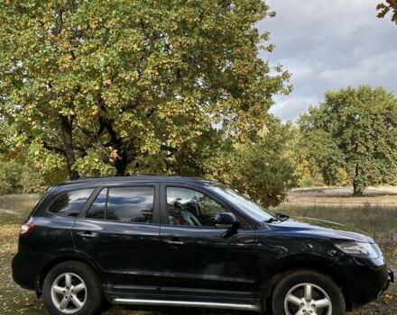 Черный Хендай Санта Фе, объемом двигателя 2.2 л и пробегом 267 тыс. км за 10000 $, фото 2 на Automoto.ua