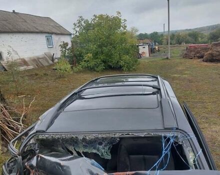 Черный Хендай Санта Фе, объемом двигателя 2.2 л и пробегом 280 тыс. км за 1800 $, фото 1 на Automoto.ua