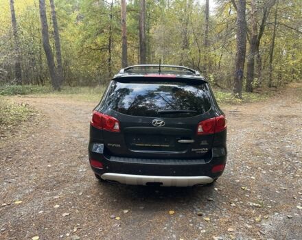 Черный Хендай Санта Фе, объемом двигателя 2.2 л и пробегом 200 тыс. км за 6000 $, фото 5 на Automoto.ua