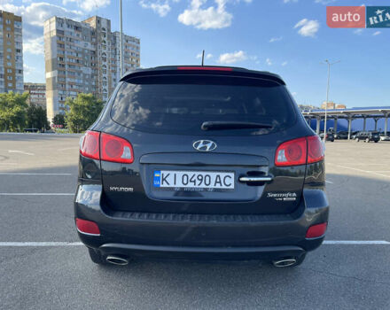 Черный Хендай Санта Фе, объемом двигателя 2.66 л и пробегом 327 тыс. км за 8200 $, фото 6 на Automoto.ua