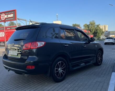 Черный Хендай Санта Фе, объемом двигателя 2.7 л и пробегом 112 тыс. км за 10300 $, фото 3 на Automoto.ua