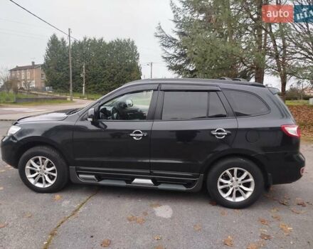 Черный Хендай Санта Фе, объемом двигателя 2.19 л и пробегом 220 тыс. км за 12000 $, фото 3 на Automoto.ua