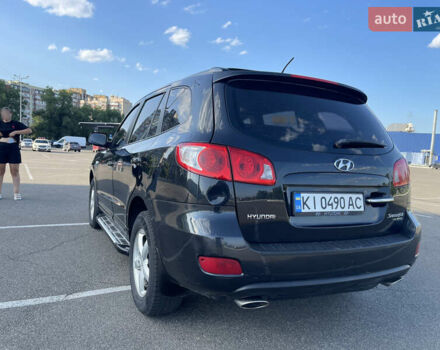 Черный Хендай Санта Фе, объемом двигателя 2.66 л и пробегом 327 тыс. км за 8200 $, фото 5 на Automoto.ua