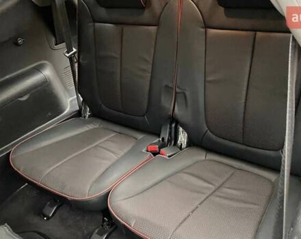 Черный Хендай Санта Фе, объемом двигателя 2.7 л и пробегом 307 тыс. км за 8900 $, фото 19 на Automoto.ua