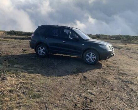 Черный Хендай Санта Фе, объемом двигателя 2.19 л и пробегом 220 тыс. км за 10000 $, фото 13 на Automoto.ua