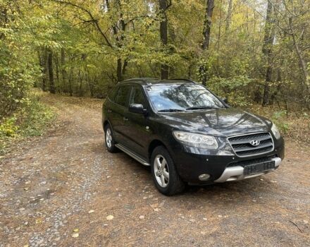 Черный Хендай Санта Фе, объемом двигателя 2.2 л и пробегом 200 тыс. км за 6000 $, фото 1 на Automoto.ua
