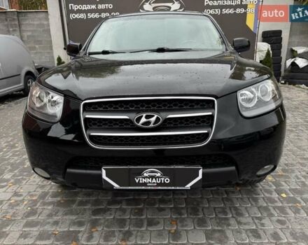 Черный Хендай Санта Фе, объемом двигателя 2.7 л и пробегом 361 тыс. км за 8300 $, фото 6 на Automoto.ua