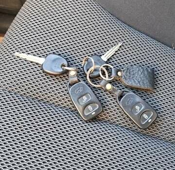 Черный Хендай Санта Фе, объемом двигателя 2.2 л и пробегом 270 тыс. км за 5200 $, фото 10 на Automoto.ua