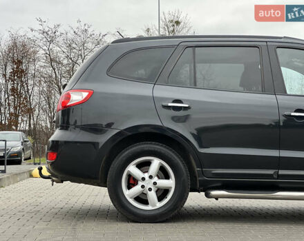 Черный Хендай Санта Фе, объемом двигателя 2.2 л и пробегом 207 тыс. км за 10500 $, фото 14 на Automoto.ua