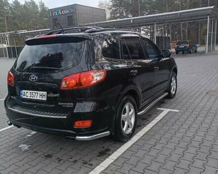 Черный Хендай Санта Фе, объемом двигателя 2.19 л и пробегом 269 тыс. км за 11500 $, фото 3 на Automoto.ua