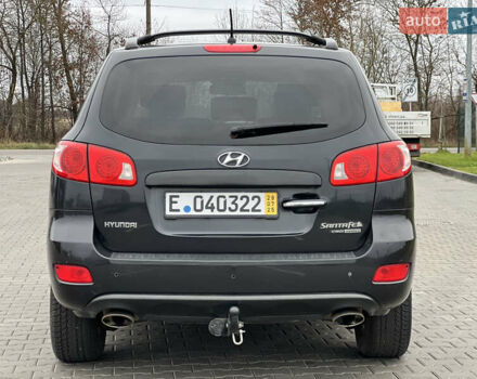 Черный Хендай Санта Фе, объемом двигателя 2.2 л и пробегом 207 тыс. км за 10500 $, фото 25 на Automoto.ua