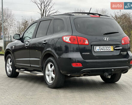 Черный Хендай Санта Фе, объемом двигателя 2.2 л и пробегом 207 тыс. км за 10500 $, фото 27 на Automoto.ua