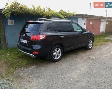 Черный Хендай Санта Фе, объемом двигателя 2.66 л и пробегом 221 тыс. км за 8700 $, фото 7 на Automoto.ua