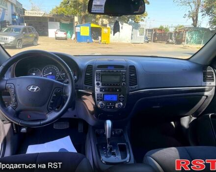 Черный Хендай Санта Фе, объемом двигателя 2.2 л и пробегом 145 тыс. км за 8900 $, фото 7 на Automoto.ua