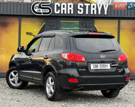 Черный Хендай Санта Фе, объемом двигателя 2.2 л и пробегом 159 тыс. км за 11300 $, фото 3 на Automoto.ua