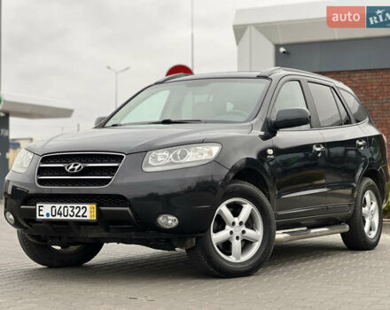 Черный Хендай Санта Фе, объемом двигателя 2.2 л и пробегом 207 тыс. км за 10500 $, фото 2 на Automoto.ua