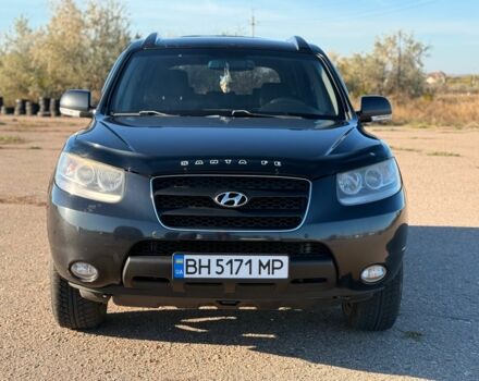Черный Хендай Санта Фе, объемом двигателя 2.2 л и пробегом 270 тыс. км за 10500 $, фото 1 на Automoto.ua