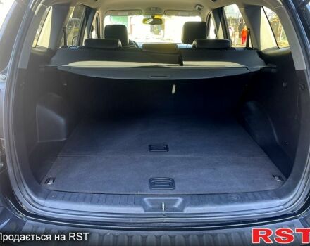 Черный Хендай Санта Фе, объемом двигателя 2.2 л и пробегом 145 тыс. км за 8900 $, фото 4 на Automoto.ua