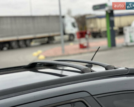 Черный Хендай Санта Фе, объемом двигателя 2.2 л и пробегом 207 тыс. км за 10500 $, фото 61 на Automoto.ua