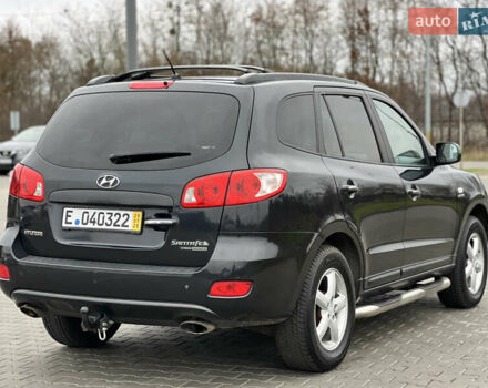 Черный Хендай Санта Фе, объемом двигателя 2.2 л и пробегом 207 тыс. км за 10500 $, фото 26 на Automoto.ua