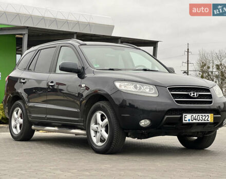Черный Хендай Санта Фе, объемом двигателя 2.2 л и пробегом 207 тыс. км за 10500 $, фото 9 на Automoto.ua