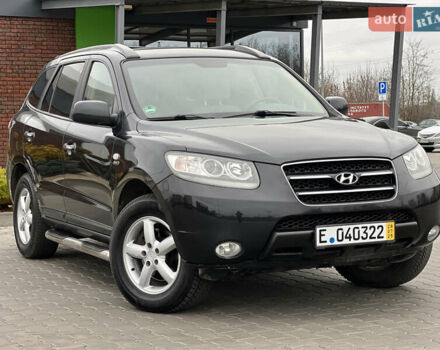 Черный Хендай Санта Фе, объемом двигателя 2.2 л и пробегом 207 тыс. км за 10500 $, фото 1 на Automoto.ua