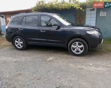 Черный Хендай Санта Фе, объемом двигателя 2.66 л и пробегом 221 тыс. км за 8700 $, фото 1 на Automoto.ua