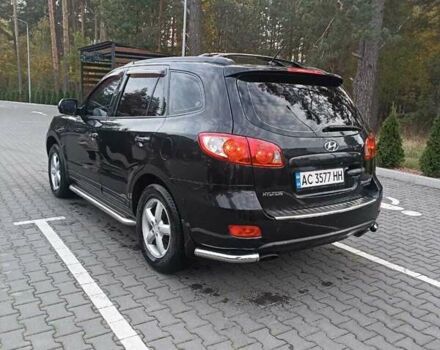 Черный Хендай Санта Фе, объемом двигателя 2.19 л и пробегом 269 тыс. км за 11500 $, фото 4 на Automoto.ua