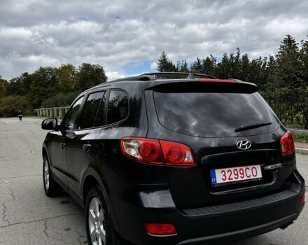 Черный Хендай Санта Фе, объемом двигателя 2.2 л и пробегом 278 тыс. км за 6400 $, фото 2 на Automoto.ua
