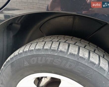 Черный Хендай Санта Фе, объемом двигателя 2.19 л и пробегом 263 тыс. км за 11200 $, фото 10 на Automoto.ua