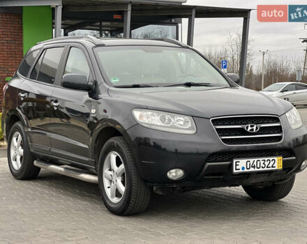 Черный Хендай Санта Фе, объемом двигателя 2.2 л и пробегом 207 тыс. км за 10500 $, фото 6 на Automoto.ua