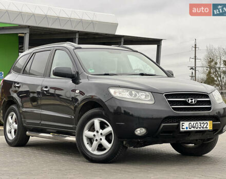 Черный Хендай Санта Фе, объемом двигателя 2.2 л и пробегом 207 тыс. км за 10500 $, фото 3 на Automoto.ua