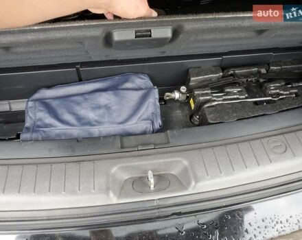 Черный Хендай Санта Фе, объемом двигателя 2.2 л и пробегом 203 тыс. км за 11800 $, фото 25 на Automoto.ua