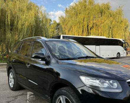 Черный Хендай Санта Фе, объемом двигателя 2.2 л и пробегом 257 тыс. км за 12300 $, фото 3 на Automoto.ua