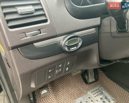 Черный Хендай Санта Фе, объемом двигателя 2.2 л и пробегом 230 тыс. км за 12350 $, фото 32 на Automoto.ua