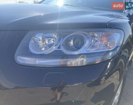 Черный Хендай Санта Фе, объемом двигателя 2.2 л и пробегом 230 тыс. км за 12350 $, фото 10 на Automoto.ua