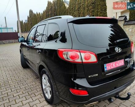Черный Хендай Санта Фе, объемом двигателя 2.2 л и пробегом 250 тыс. км за 12550 $, фото 17 на Automoto.ua
