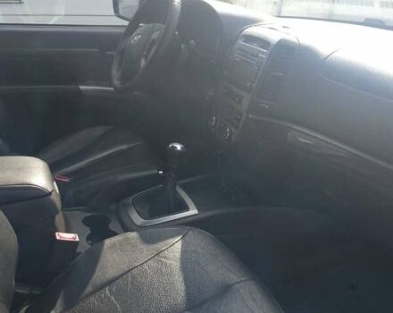 Черный Хендай Санта Фе, объемом двигателя 2 л и пробегом 230 тыс. км за 11200 $, фото 2 на Automoto.ua