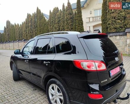 Черный Хендай Санта Фе, объемом двигателя 2.2 л и пробегом 250 тыс. км за 12550 $, фото 20 на Automoto.ua