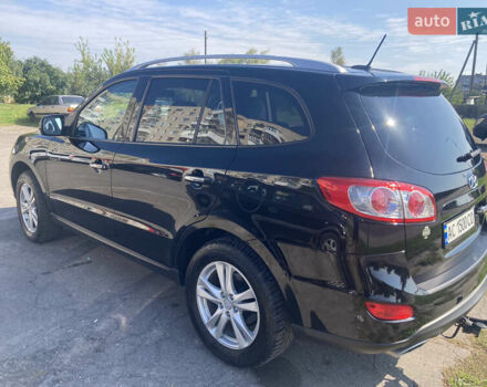 Черный Хендай Санта Фе, объемом двигателя 2.2 л и пробегом 230 тыс. км за 12350 $, фото 19 на Automoto.ua