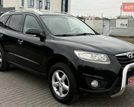 Чорний Хендай Санта Фе, об'ємом двигуна 2.2 л та пробігом 163 тис. км за 9999 $, фото 2 на Automoto.ua