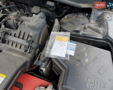 Черный Хендай Санта Фе, объемом двигателя 2.2 л и пробегом 203 тыс. км за 11800 $, фото 6 на Automoto.ua