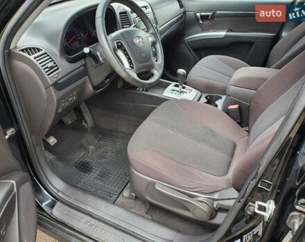 Черный Хендай Санта Фе, объемом двигателя 2.2 л и пробегом 203 тыс. км за 11800 $, фото 29 на Automoto.ua