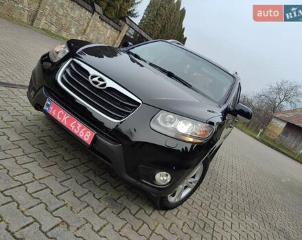 Черный Хендай Санта Фе, объемом двигателя 2.2 л и пробегом 250 тыс. км за 12550 $, фото 1 на Automoto.ua