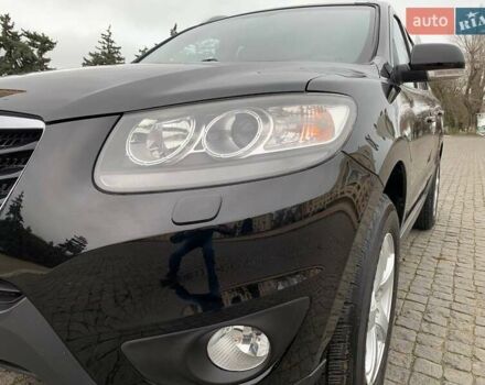 Черный Хендай Санта Фе, объемом двигателя 2.2 л и пробегом 232 тыс. км за 13100 $, фото 7 на Automoto.ua