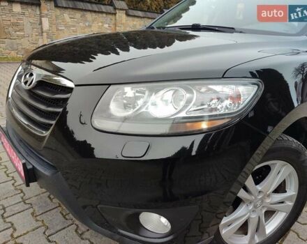 Черный Хендай Санта Фе, объемом двигателя 2.2 л и пробегом 250 тыс. км за 12550 $, фото 56 на Automoto.ua